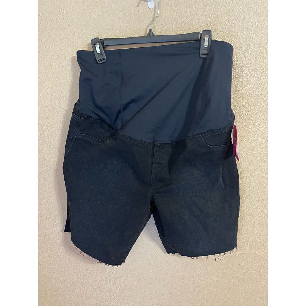 ❤️Ingrid & Isabel Maternity Bermuda’s Sz 14